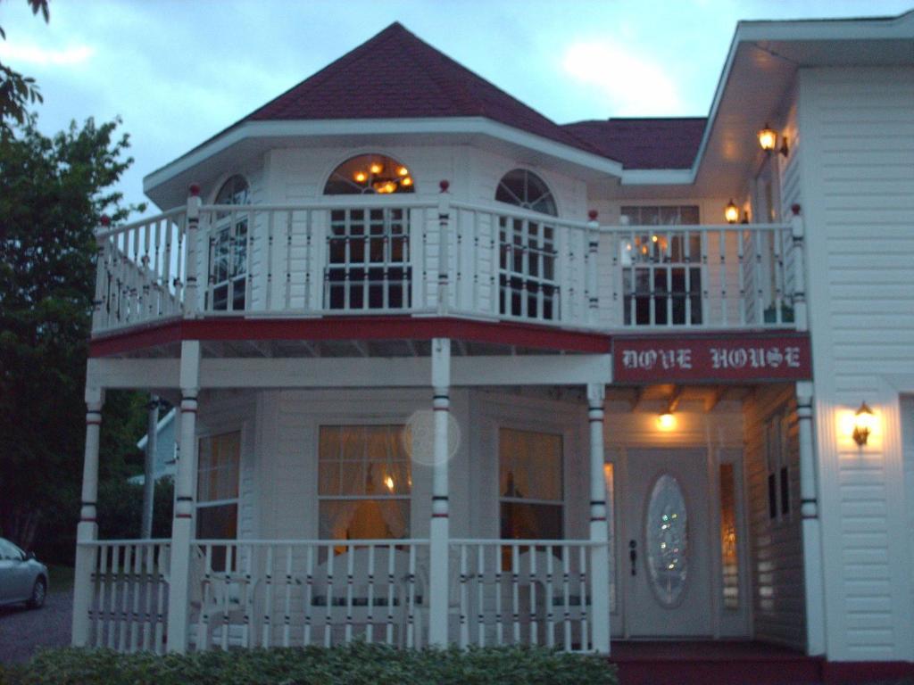 Dove House Bed & Breakfast Harbourside Норт-Сидней Экстерьер фото